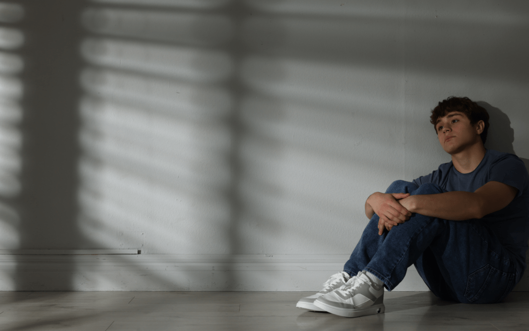 a teenager experiencing a teen mental health crisis